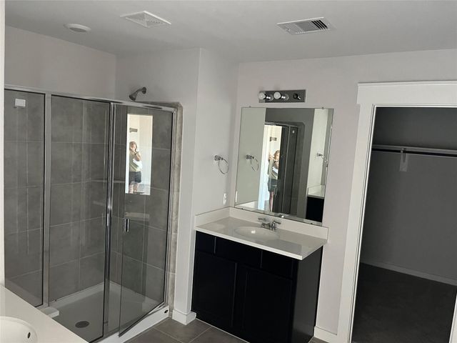 217 Laura Leigh Lane, Angleton, TX 77515