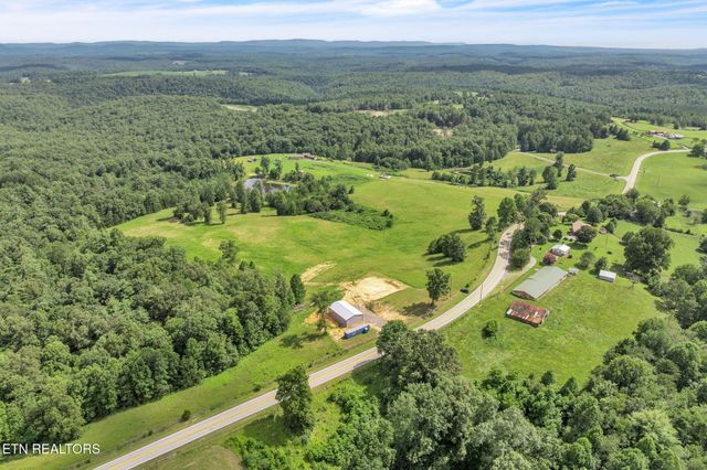 Nashville Hwy, Deer Lodge, TN 37726