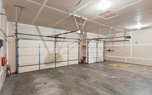 25854 18th Street W, Zimmerman, MN 55398