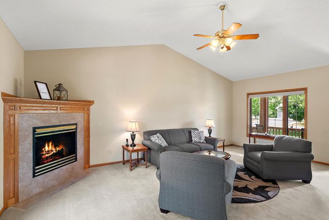 25854 18th Street W, Zimmerman, MN 55398