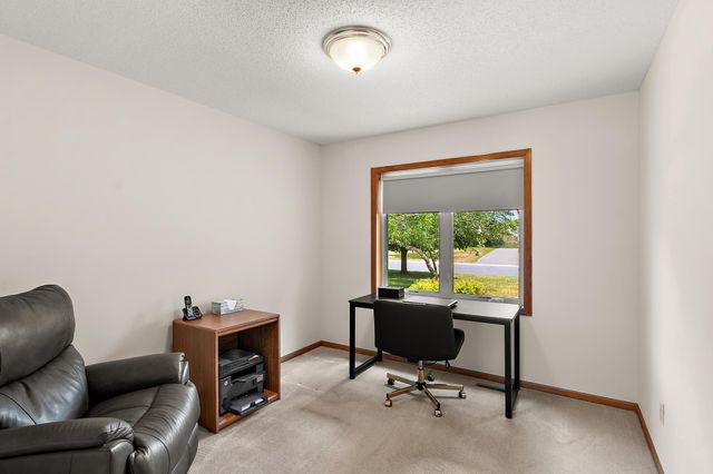 25854 18th Street W, Zimmerman, MN 55398