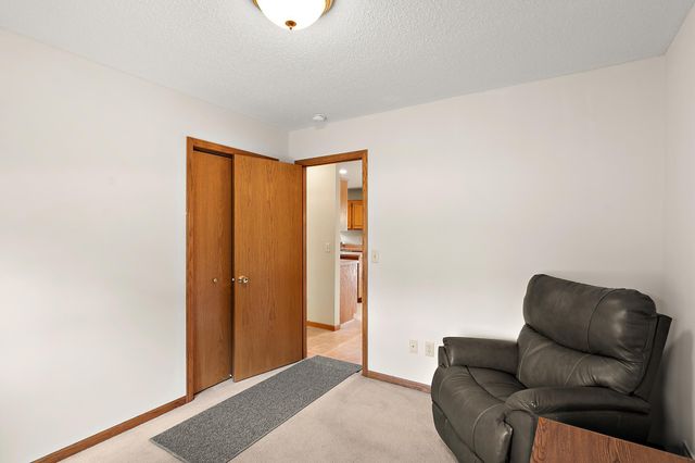 25854 18th Street W, Zimmerman, MN 55398