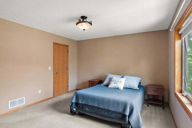25854 18th Street W, Zimmerman, MN 55398