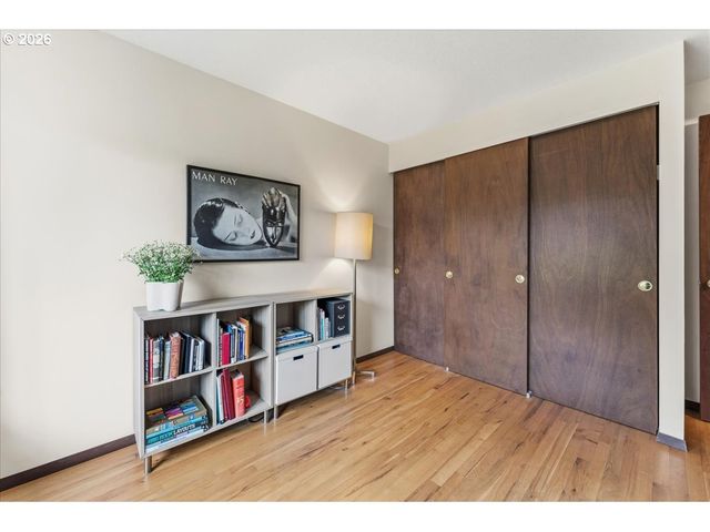 5350 Sw BARCLAY Ct, Beaverton, OR 97005