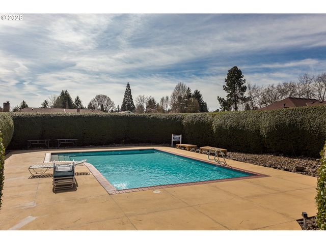 5350 Sw BARCLAY Ct, Beaverton, OR 97005