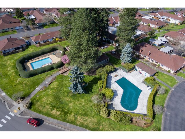 5350 Sw BARCLAY Ct, Beaverton, OR 97005