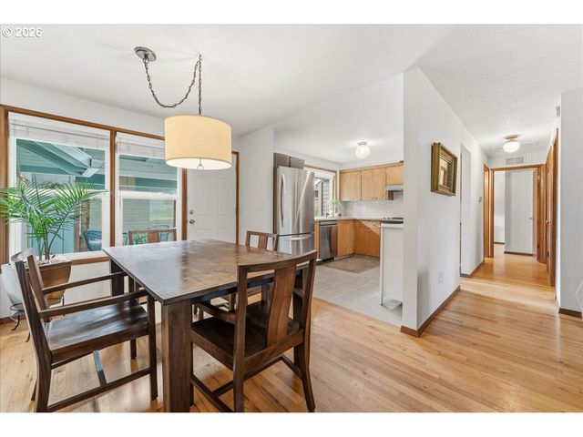 5350 Sw BARCLAY Ct, Beaverton, OR 97005