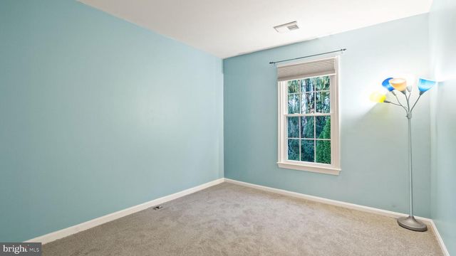 4453 HOLLY AVE, Fairfax, VA 22030