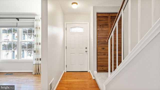 4453 HOLLY AVE, Fairfax, VA 22030