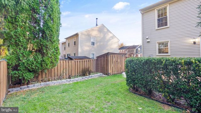 4453 HOLLY AVE, Fairfax, VA 22030