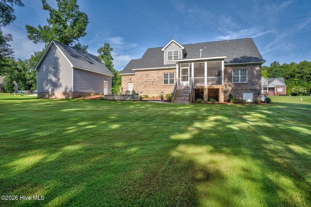 1385 Blue Heron Drive, Nashville, NC 27856