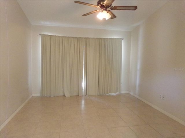 1041 KELSEY AVE, Oviedo, FL 32765