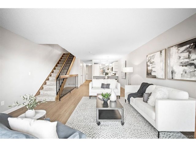 437 Wright St 30, Lakewood, CO 80228