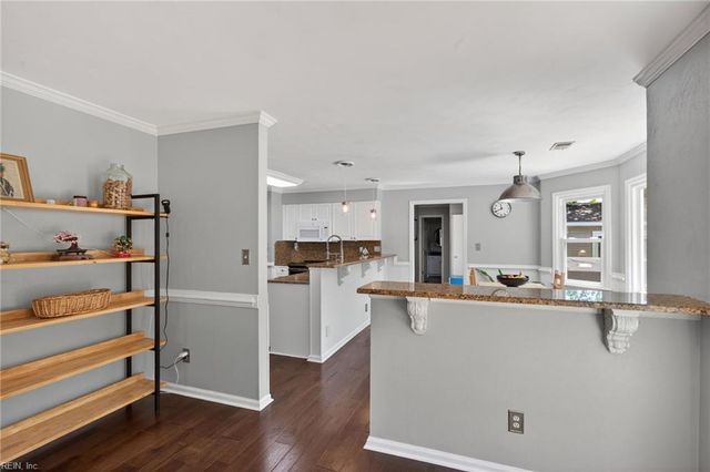 920 Keeling DR, Chesapeake, VA 23322
