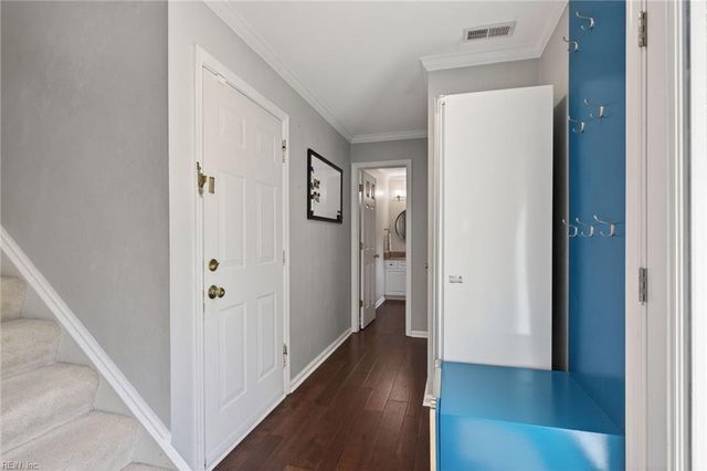 920 Keeling DR, Chesapeake, VA 23322