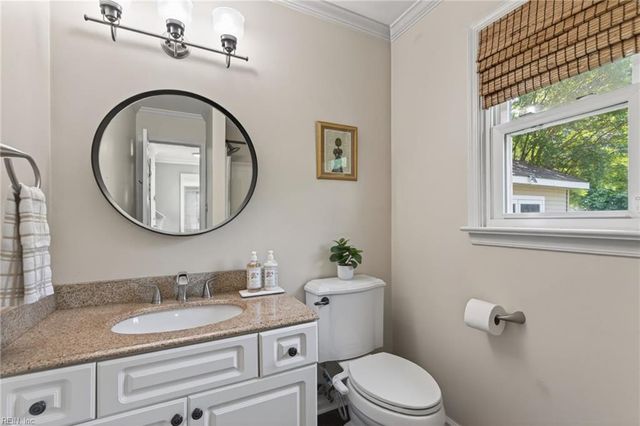 920 Keeling DR, Chesapeake, VA 23322