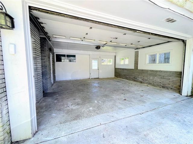 1973 Desmond Drive, Decatur, GA 30033