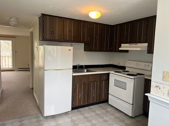 1 Tideview Path 11, Plymouth, MA 02360