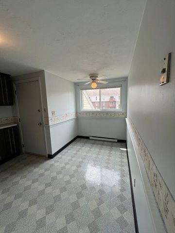 1 Tideview Path 11, Plymouth, MA 02360