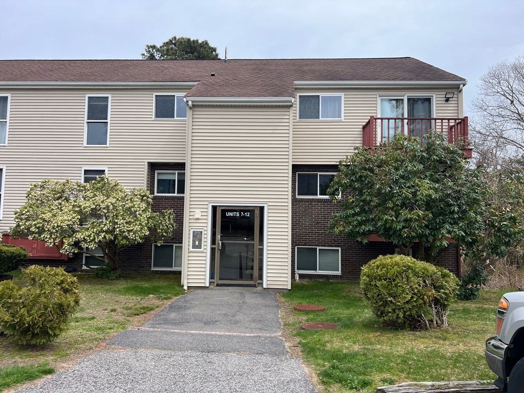 1 Tideview Path 11, Plymouth, MA 02360