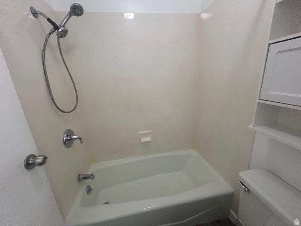Image 13 of property listing at 70 E 600 S #70, Orem, UT 84058