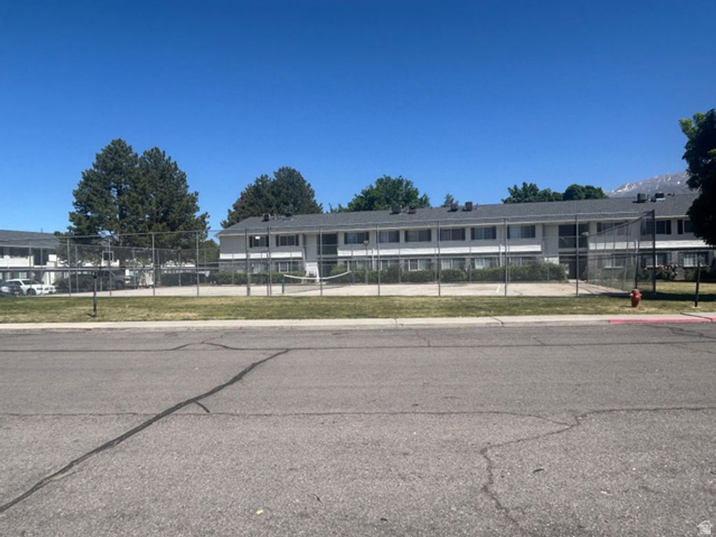 Image 19 of property listing at 70 E 600 S #70, Orem, UT 84058