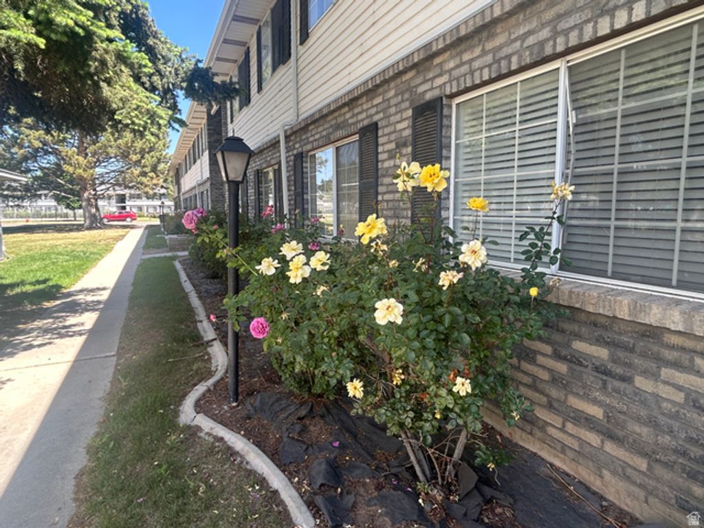 Image 26 of property listing at 70 E 600 S #70, Orem, UT 84058