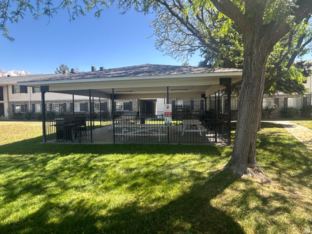 Image 27 of property listing at 70 E 600 S #70, Orem, UT 84058