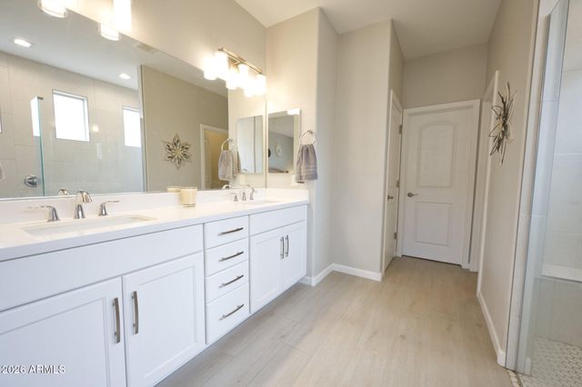 576 Whistle Stop Road, Clarkdale, AZ 86324