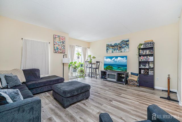 358 Rector Street 308, Perth Amboy, NJ 08861