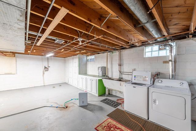 1934 Mars AVENUE, Racine, WI 53404