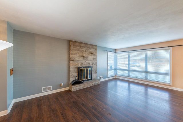 1934 Mars AVENUE, Racine, WI 53404