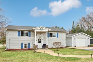 6241 237th AVENUE, Salem, WI 53168