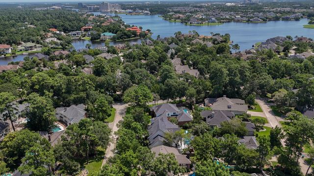 46 Pebble Cove Drive, The Woodlands, TX 77381