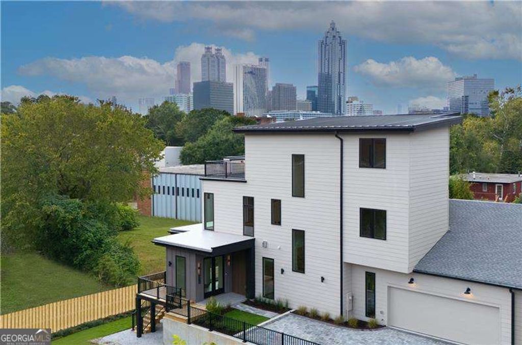 407 Linden Avenue B, Atlanta, GA 30308