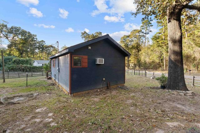 200 Dogwood Rd, Jefferson, TX 75657