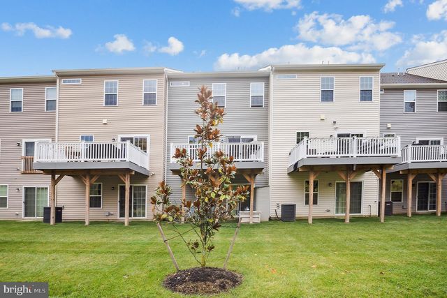 28 SPARROW CIR, Sewell, NJ 08080