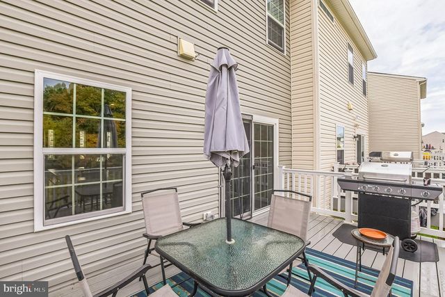 28 SPARROW CIR, Sewell, NJ 08080