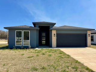 15517 Greenhouse Way, Lindale, TX 75771