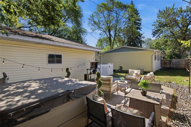 616 Truax Boulevard, Eau Claire, WI 54703