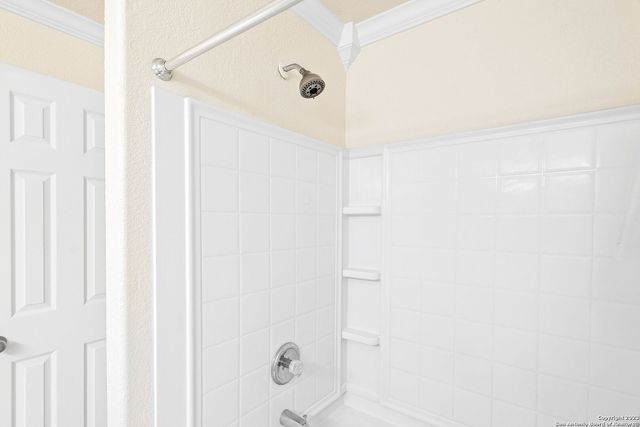 911 RUSTIC CACTUS, San Antonio, TX 78260