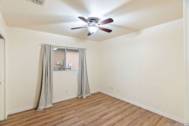 911 RUSTIC CACTUS, San Antonio, TX 78260