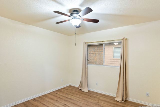 911 RUSTIC CACTUS, San Antonio, TX 78260