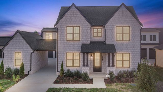 8081 Atlee Ct, College Grove, TN 37046