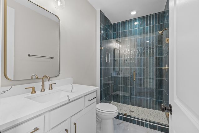 8081 Atlee Ct, College Grove, TN 37046