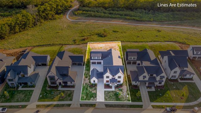8081 Atlee Ct, College Grove, TN 37046