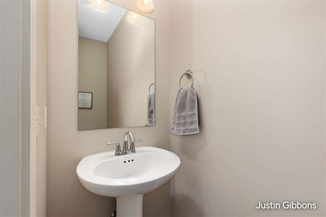 3159 Silver Fir Court, Holland, MI 49424
