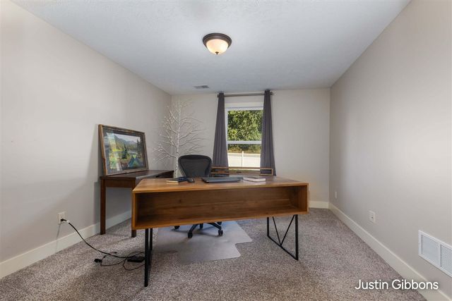 3159 Silver Fir Court, Holland, MI 49424