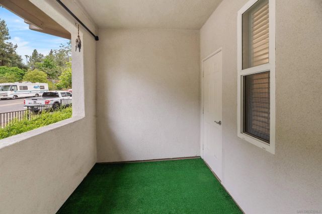 13021 Evening Creek Dr S 21, San Diego, CA 92128