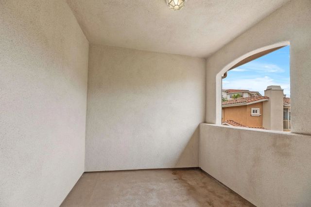 13021 Evening Creek Dr S 21, San Diego, CA 92128